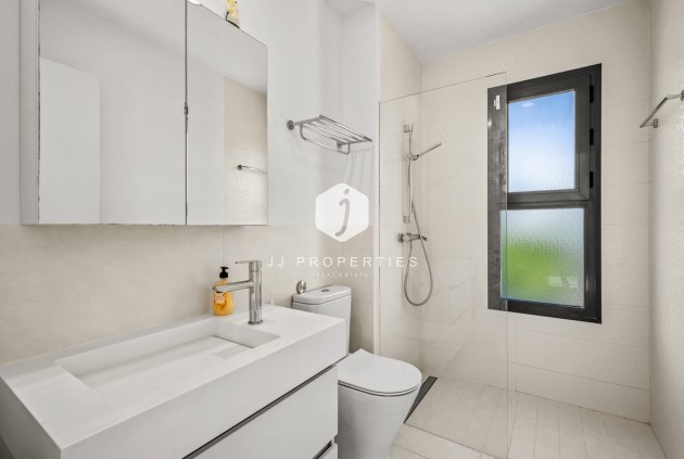 Segunda mano - Bungalow -
Torrevieja - Costa Blanca