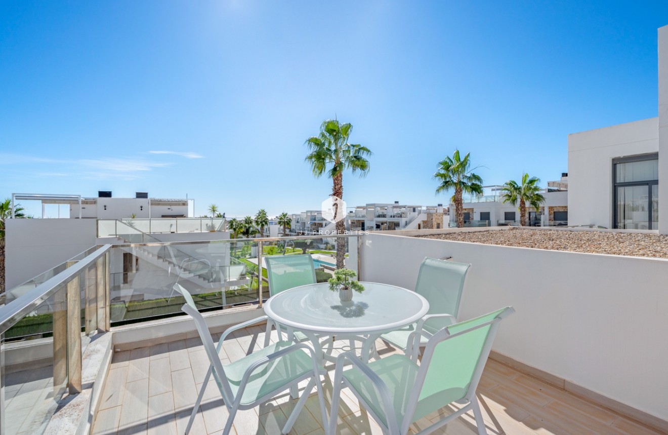 Segunda mano - Bungalow -
Torrevieja - Costa Blanca