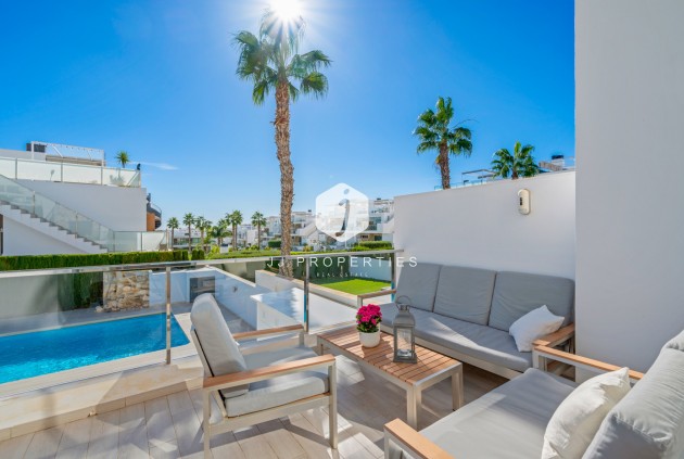 Segunda mano - Bungalow -
Torrevieja - Costa Blanca