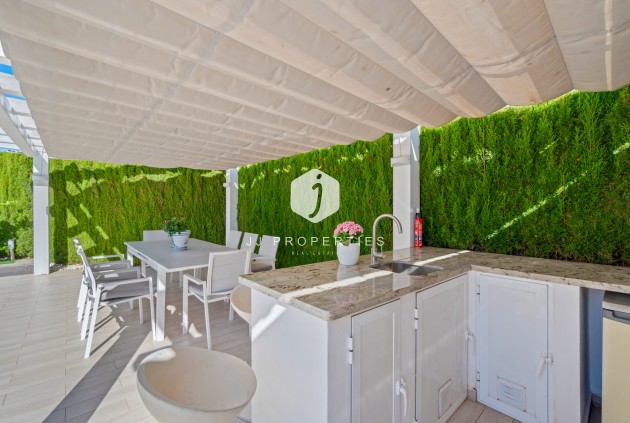 Segunda mano - Bungalow -
Torrevieja - Costa Blanca