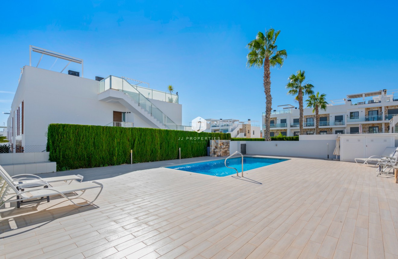 Segunda mano - Bungalow -
Torrevieja - Costa Blanca