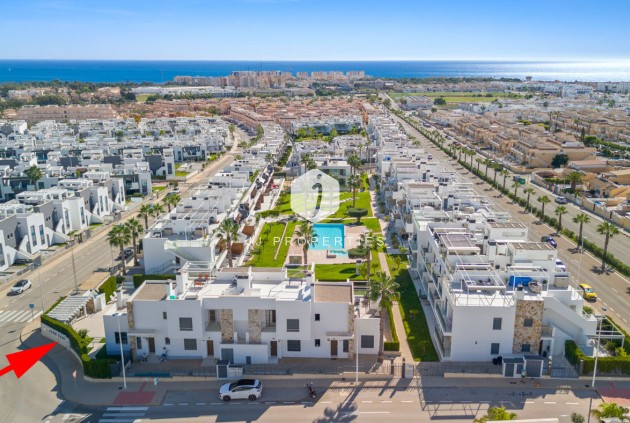 Segunda mano - Bungalow -
Torrevieja - Costa Blanca