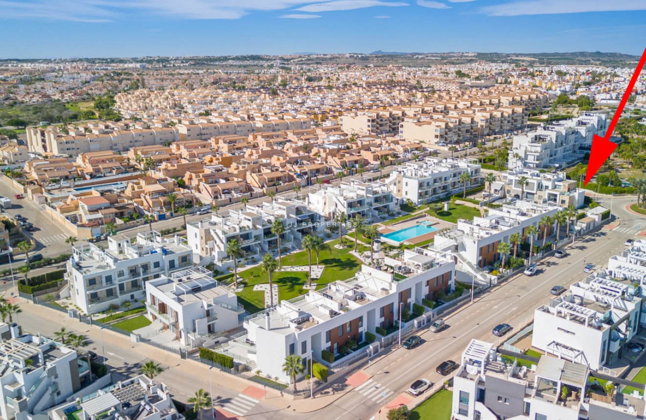 Segunda mano - Bungalow -
Torrevieja - Costa Blanca