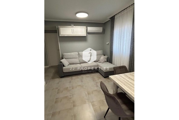 Segunda mano - Apartamento / piso -
Torrevieja - Playa del Cura