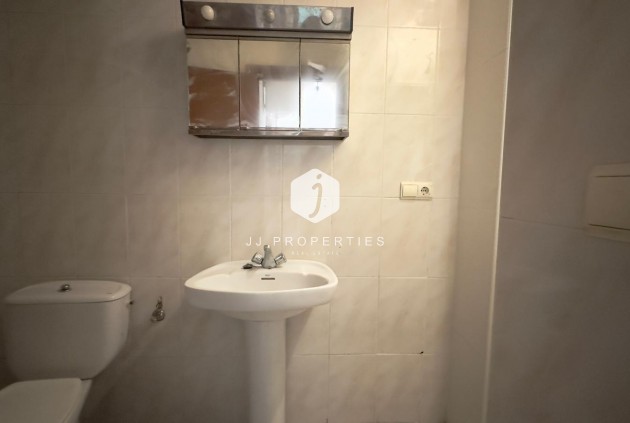 Segunda mano - Apartamento / piso -
Torrevieja - Centro