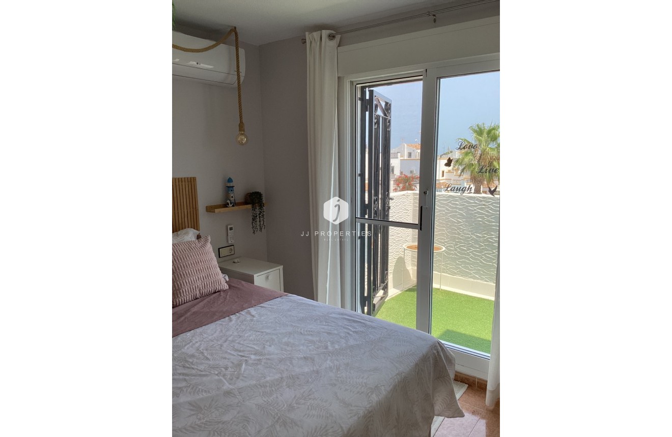 Segunda mano - Villa -
Orihuela Costa - Costa Blanca