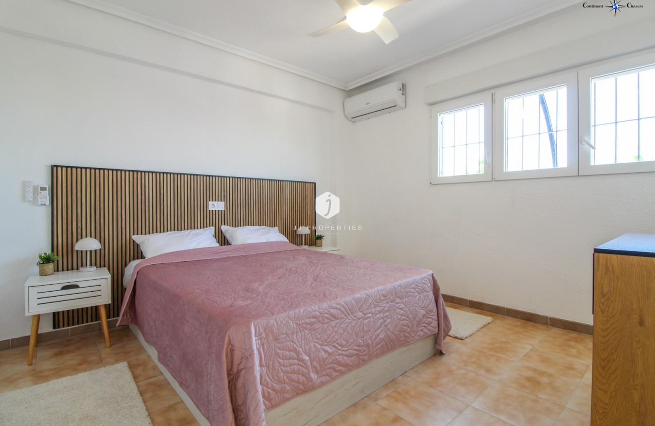 Segunda mano - Ático -
Punta Prima - Costa Blanca