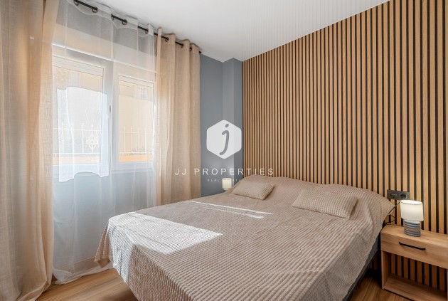 Segunda mano - Apartamento / piso -
San Miguel de Salinas - Inland