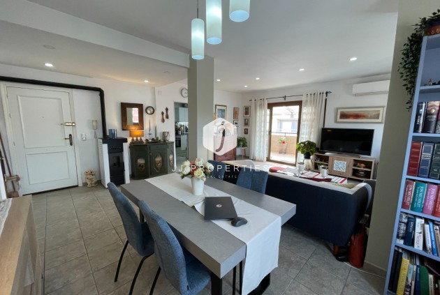 Segunda mano - Ático -
Almoradí - Inland