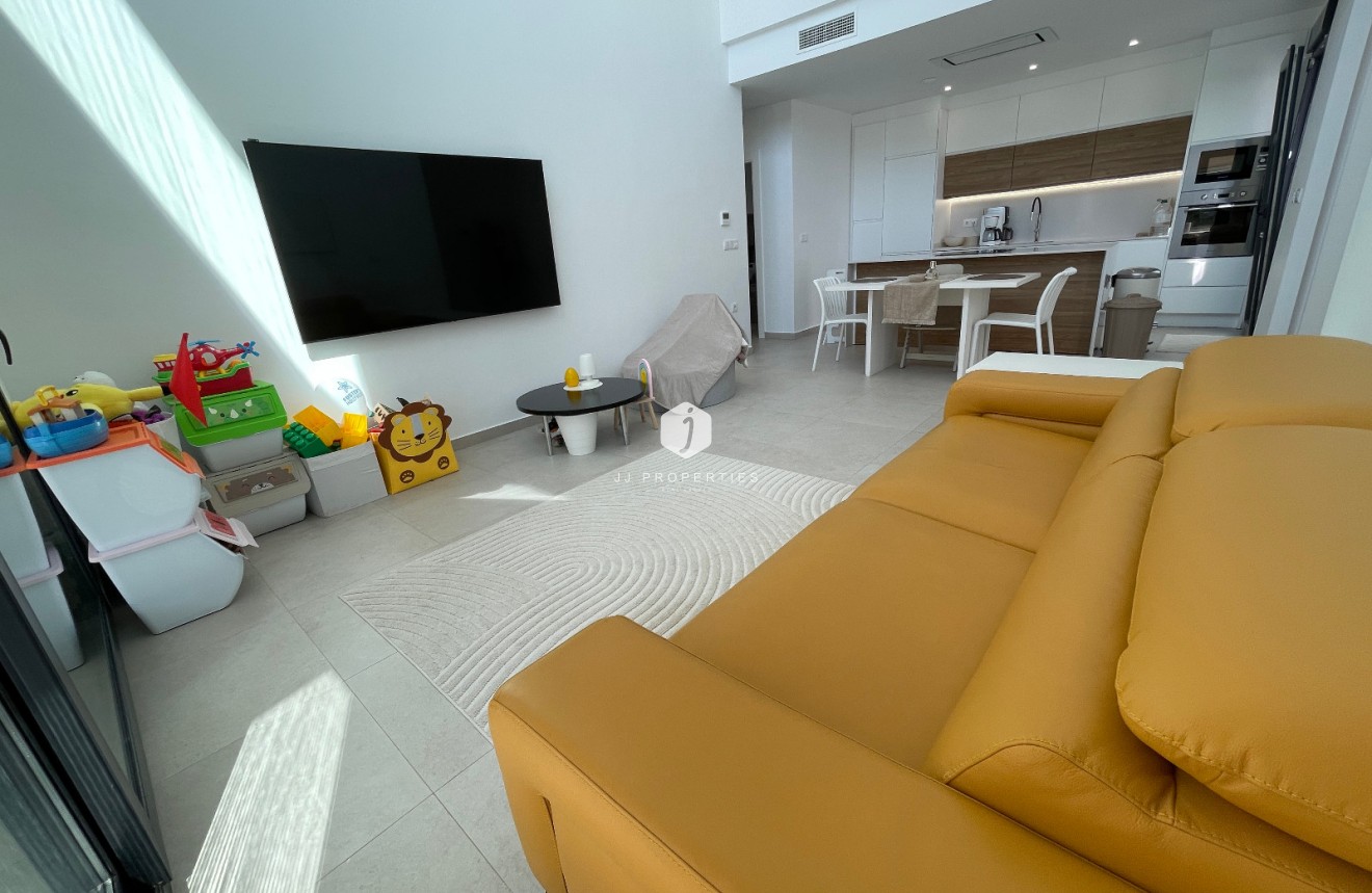 Aus zweiter Hand - Villa -
Formentera del Segura - Costa Blanca