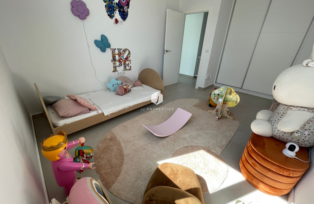 Aus zweiter Hand - Villa -
Formentera del Segura - Costa Blanca