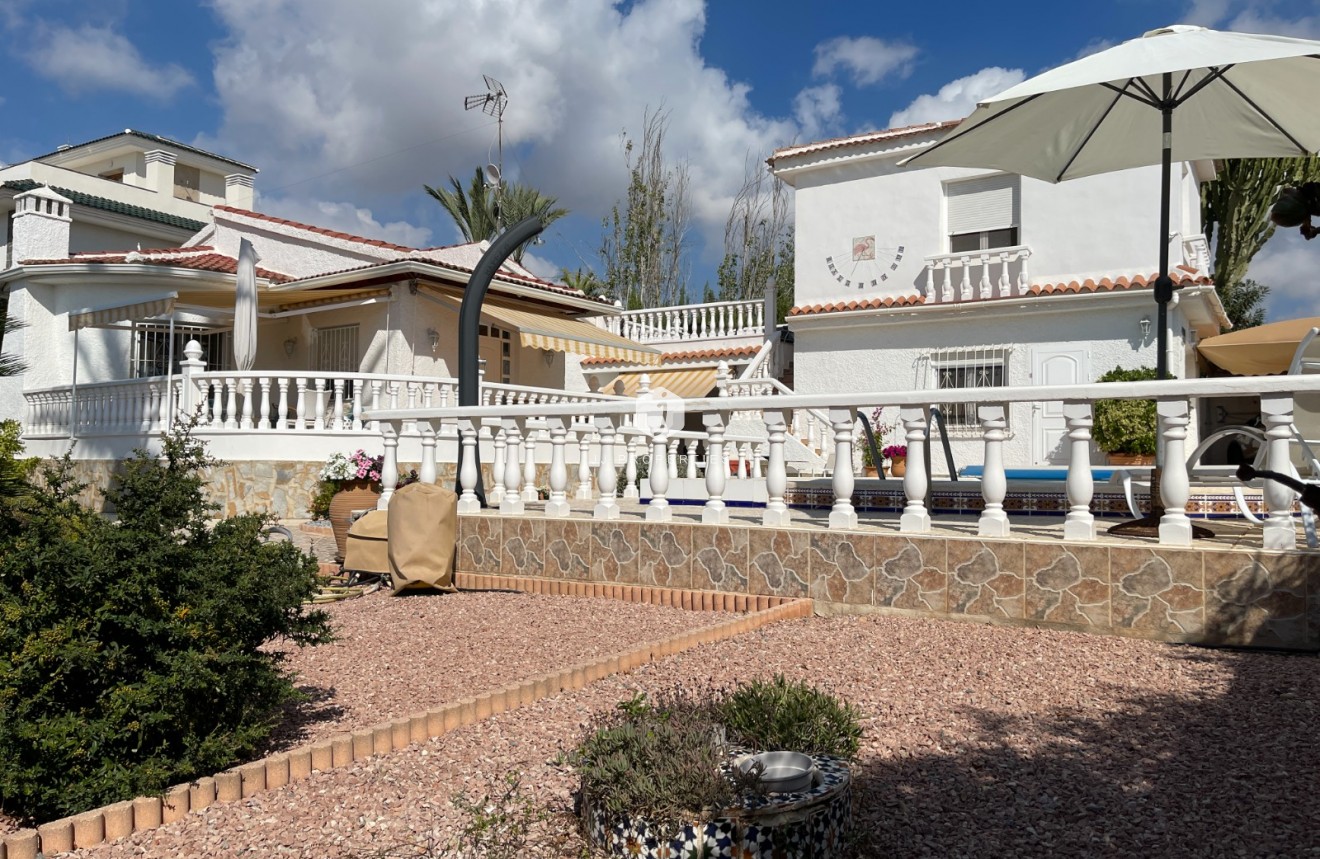 Aus zweiter Hand - Villa -
Ciudad Quesada - Costa Blanca