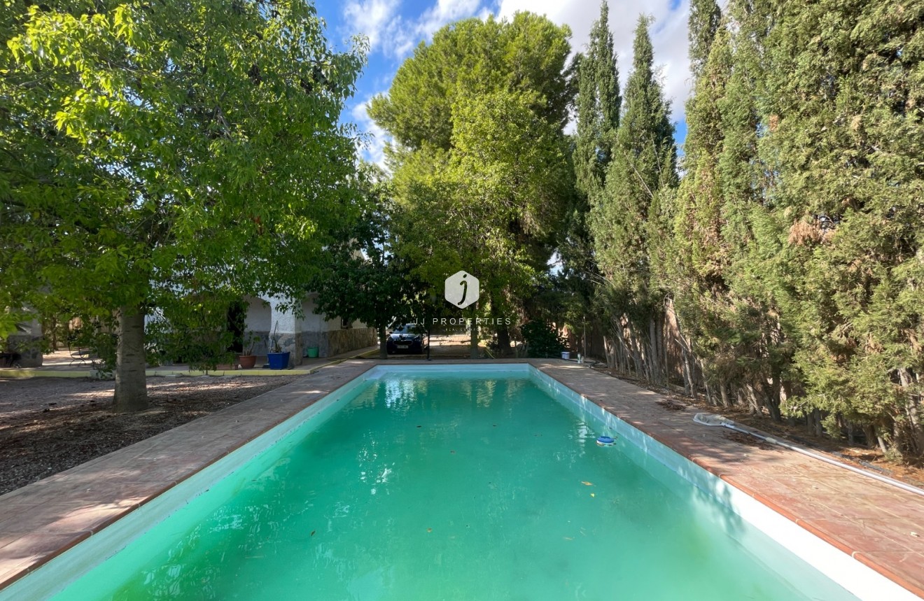 D'occasion - Propriété rurale -
Albatera - Inland