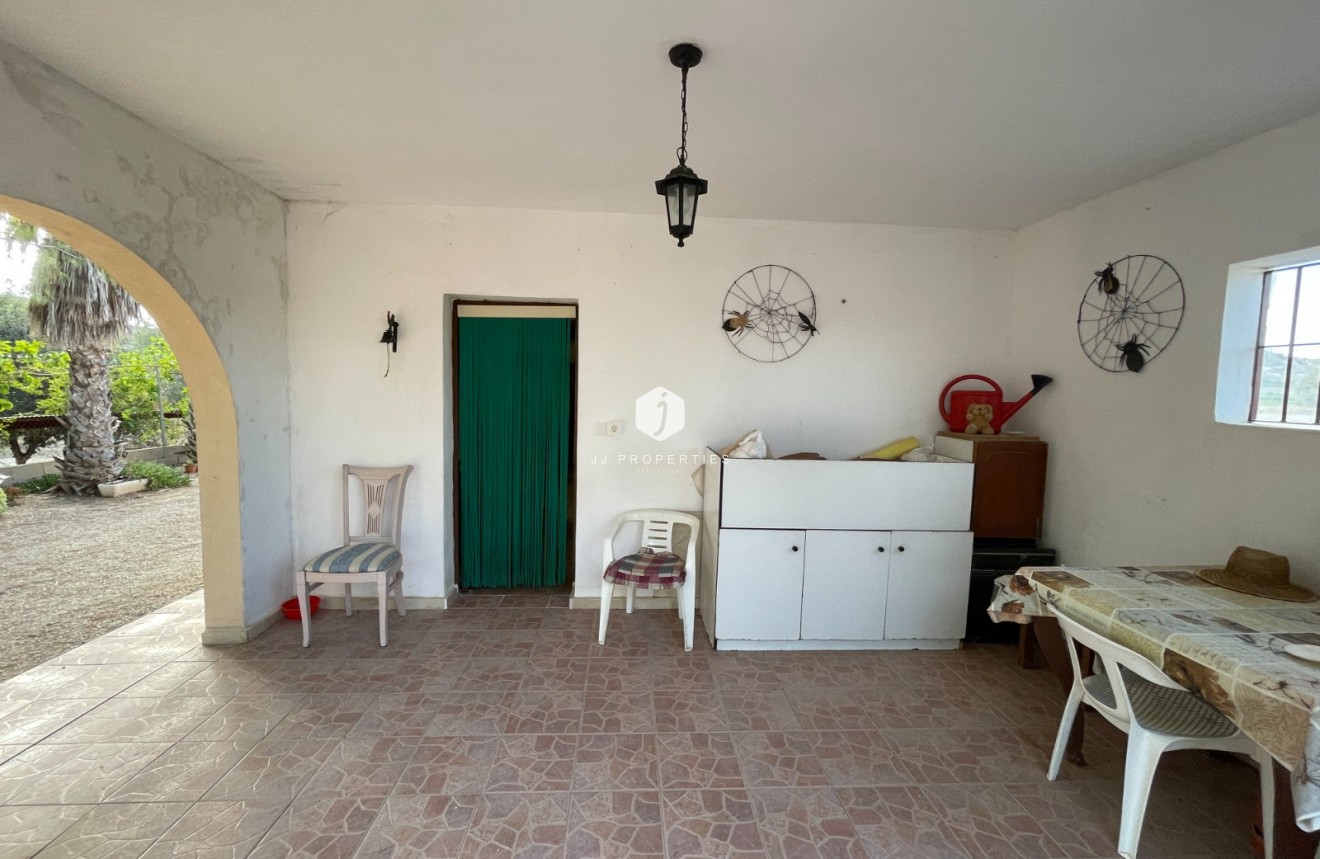 Segunda mano - Casa de campo -
Jacarilla - Inland