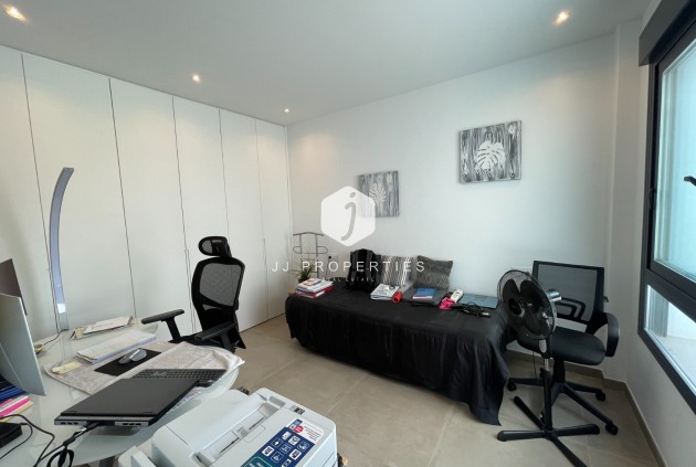 Segunda mano - Villa -
Dolores - Costa Blanca