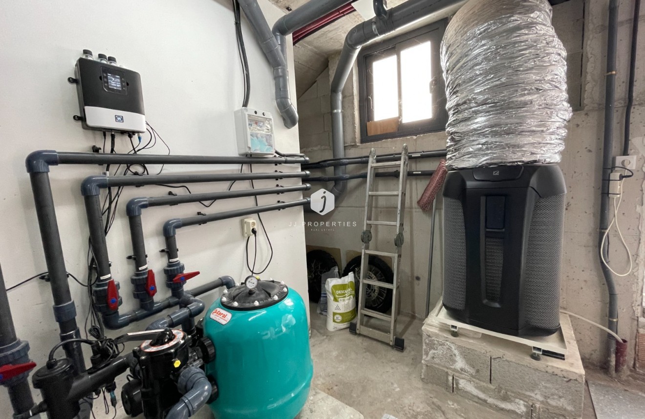 Segunda mano - Villa -
Dolores - Costa Blanca