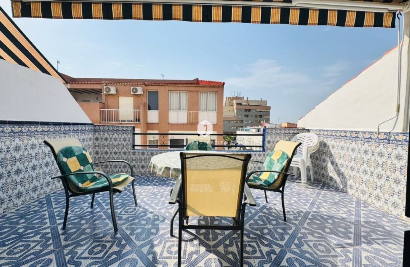 D'occasion - Appartement -
La Mata - Costa Blanca