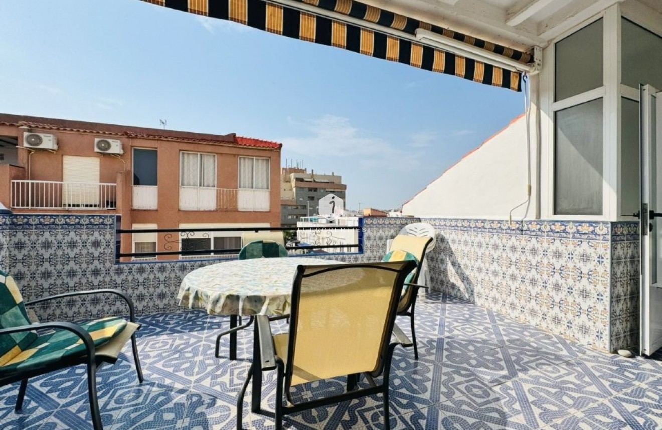 D'occasion - Appartement -
La Mata - Costa Blanca