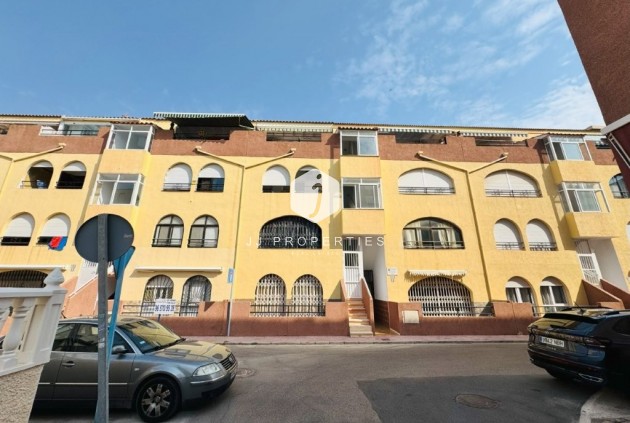 D'occasion - Appartement -
La Mata - Costa Blanca