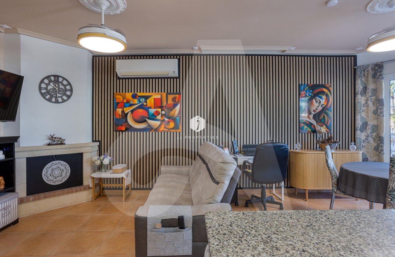 Tweedehands - Villa -
Guardamar del Segura - El Raso