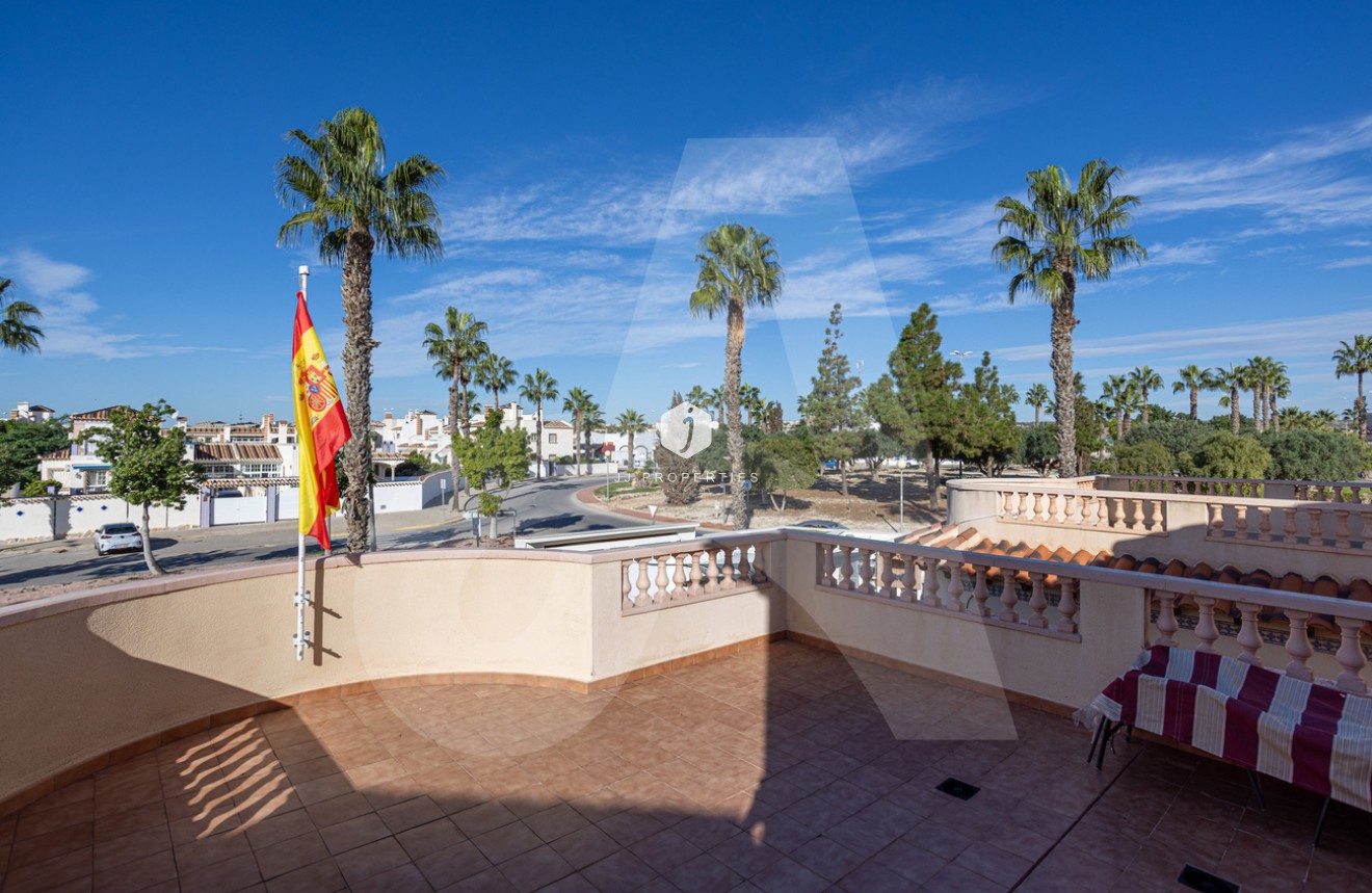 Tweedehands - Villa -
Guardamar del Segura - El Raso