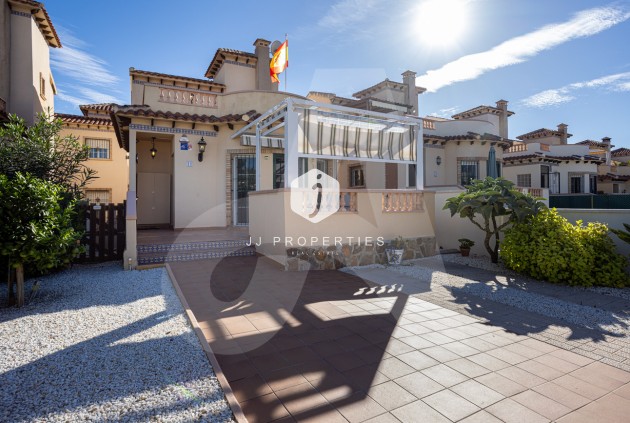 Tweedehands - Villa -
Guardamar del Segura - El Raso