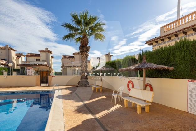 Tweedehands - Villa -
Guardamar del Segura - El Raso