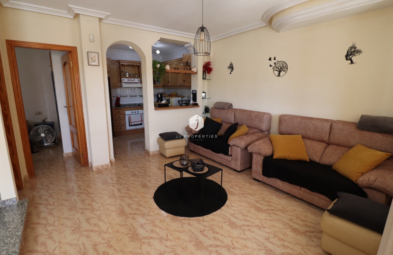 Tweedehands - Chalet -
Orihuela Costa - Costa Blanca