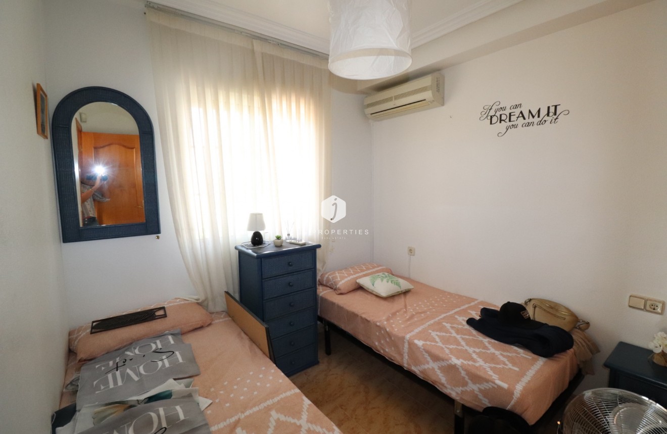 Tweedehands - Chalet -
Orihuela Costa - Costa Blanca