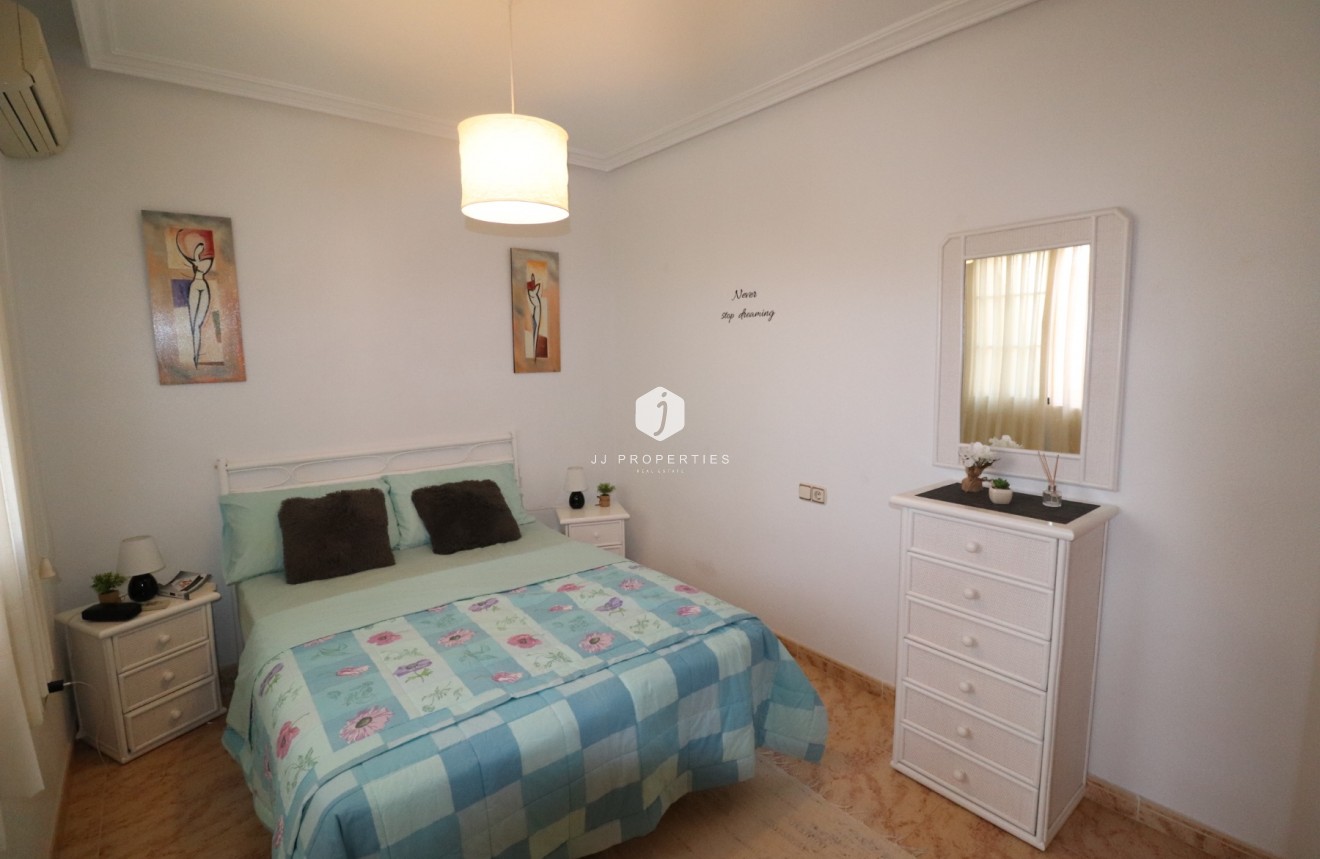 Tweedehands - Chalet -
Orihuela Costa - Costa Blanca