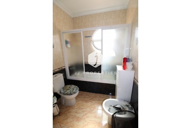 Tweedehands - Chalet -
Orihuela Costa - Costa Blanca