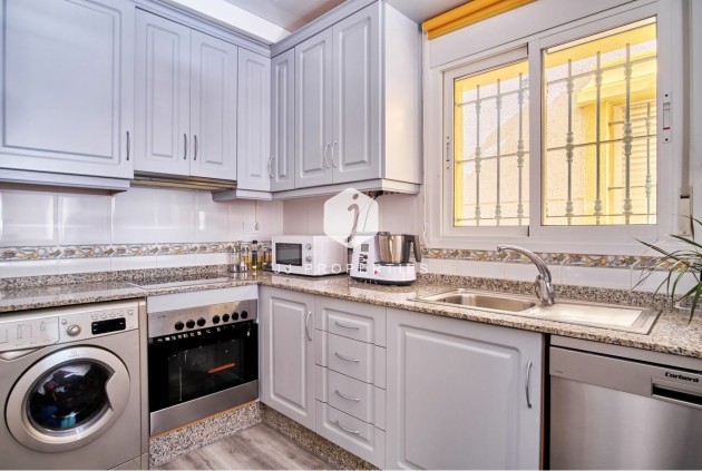 Segunda mano - Villa -
Los Montesinos - Costa Blanca