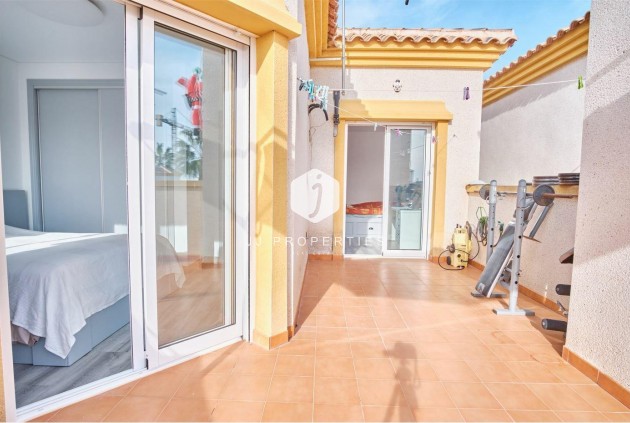 Segunda mano - Villa -
Los Montesinos - Costa Blanca