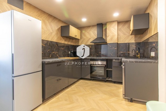 D'occasion - Appartement -
Torrevieja - Costa Blanca