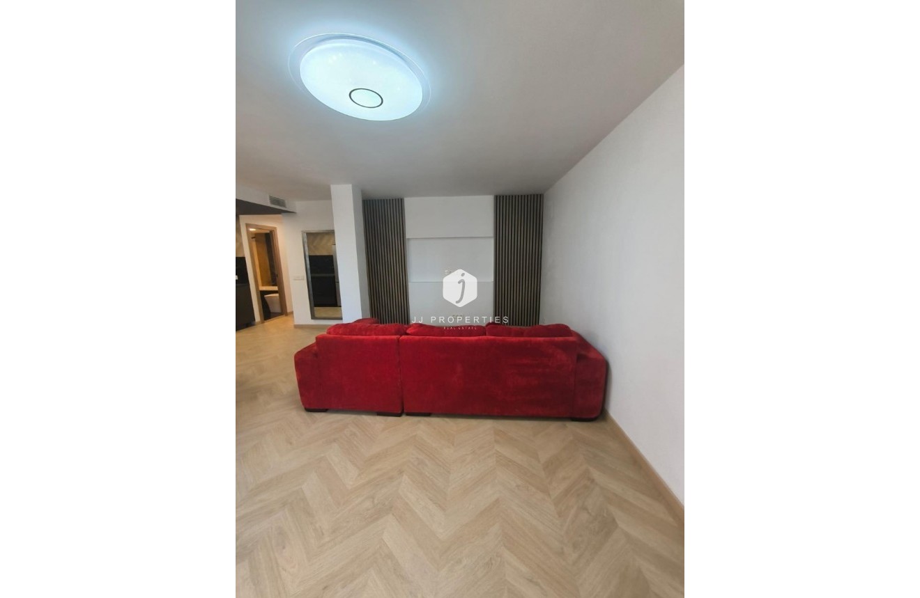 D'occasion - Appartement -
Torrevieja - Costa Blanca