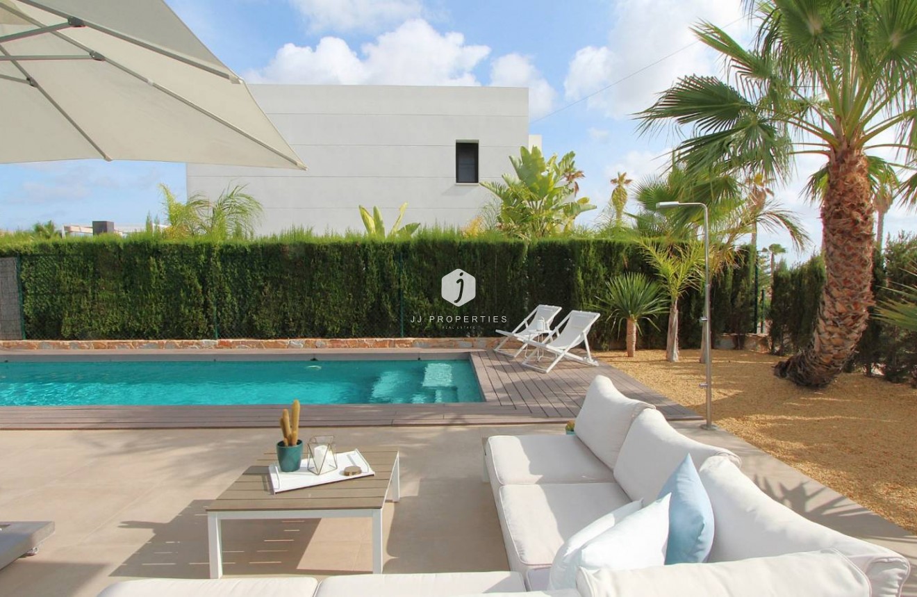 Segunda mano - Villa -
Rojales - Inland