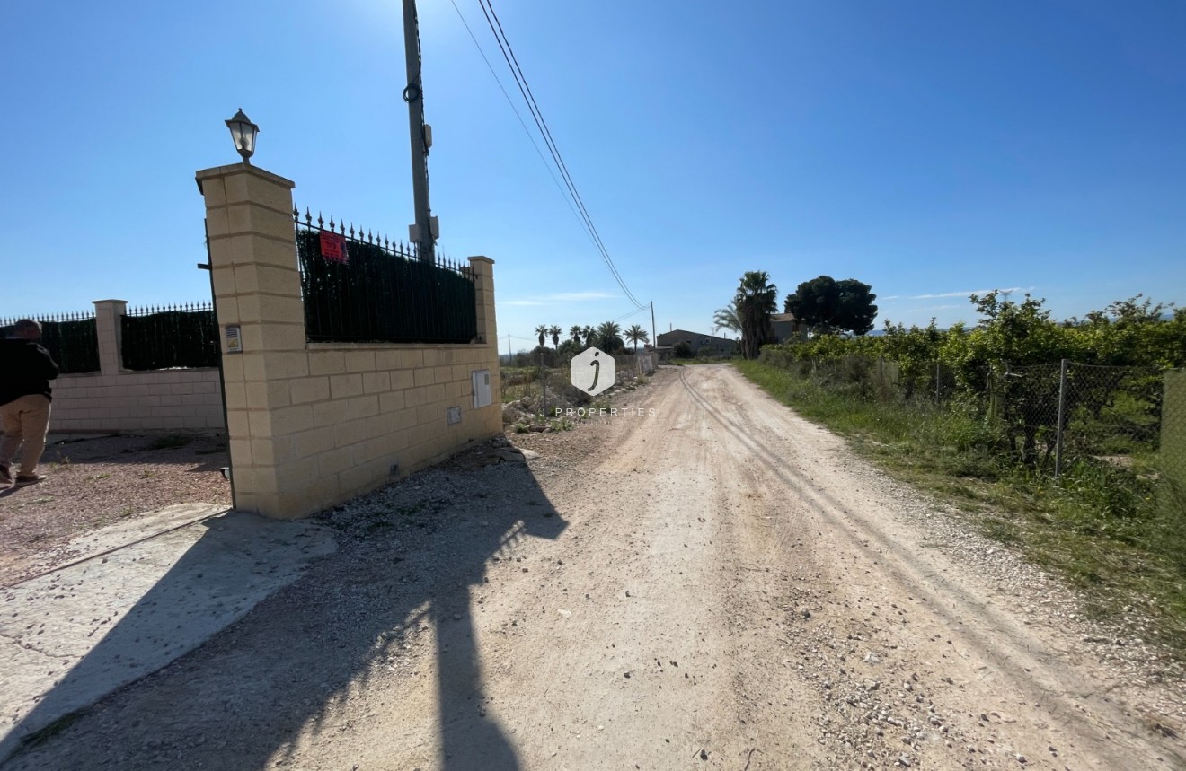 Segunda mano - Villa -
Albatera - Inland