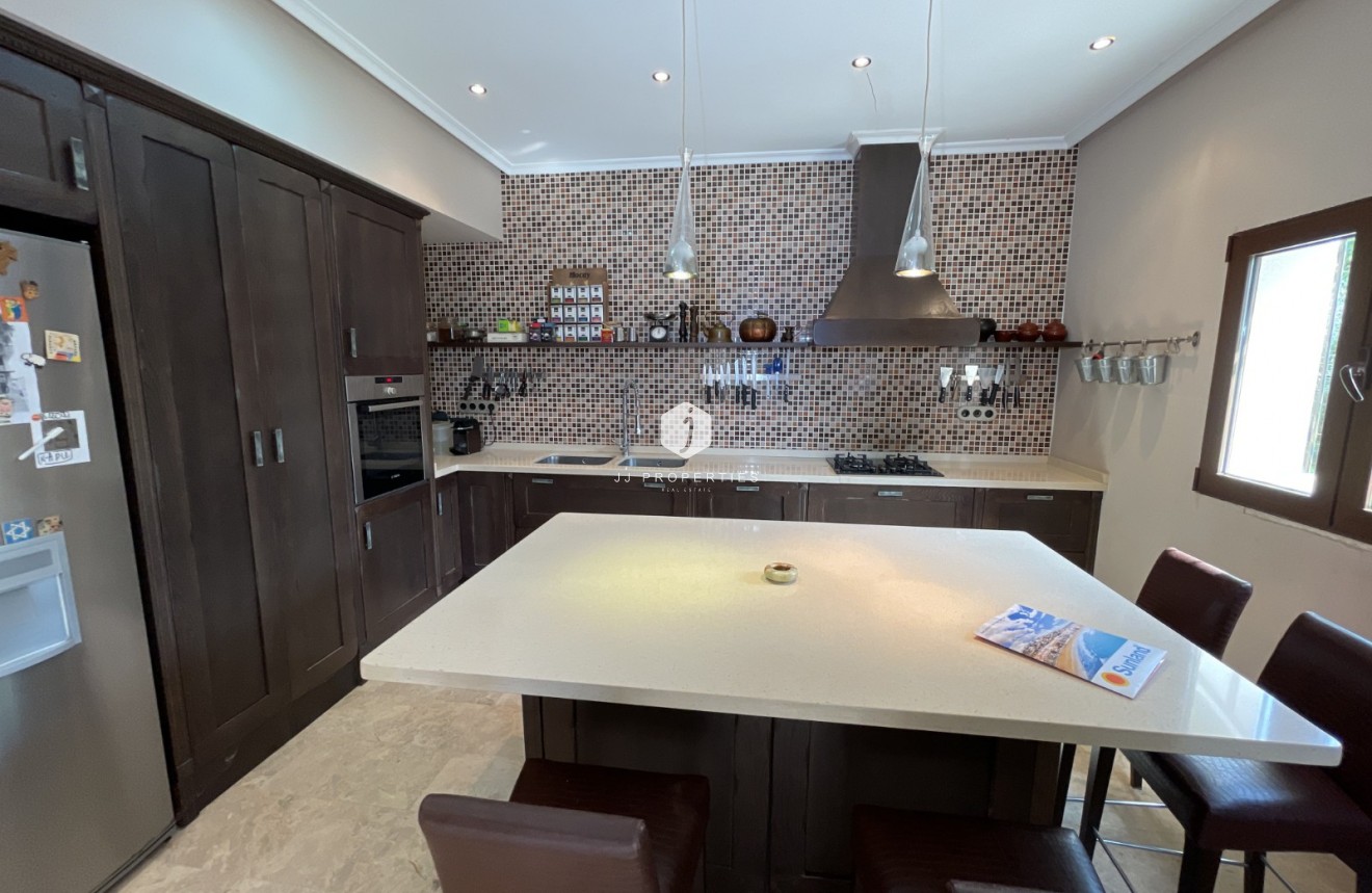 Segunda mano - Villa -
Rojales - Inland