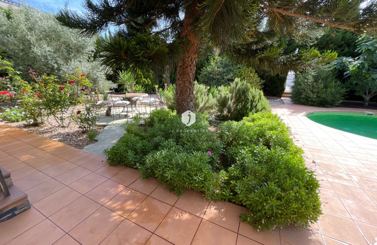 Segunda mano - Villa -
Rojales - Inland