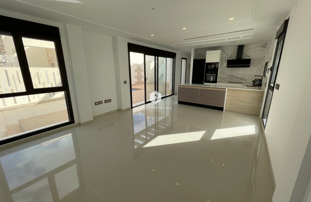 Segunda mano - Villa -
Ciudad Quesada - Costa Blanca