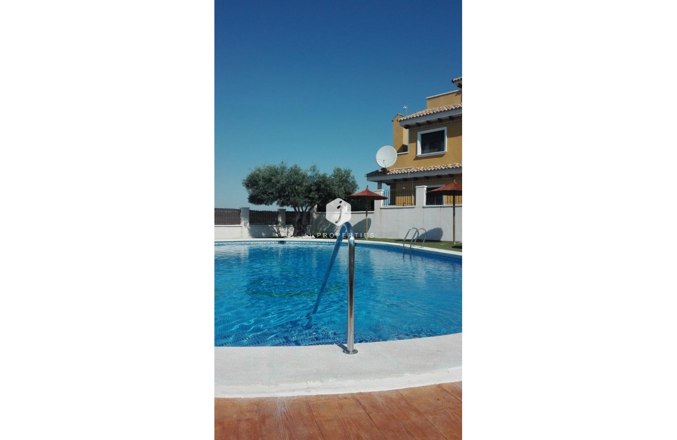 Segunda mano - Villa -
Ciudad Quesada - Costa Blanca
