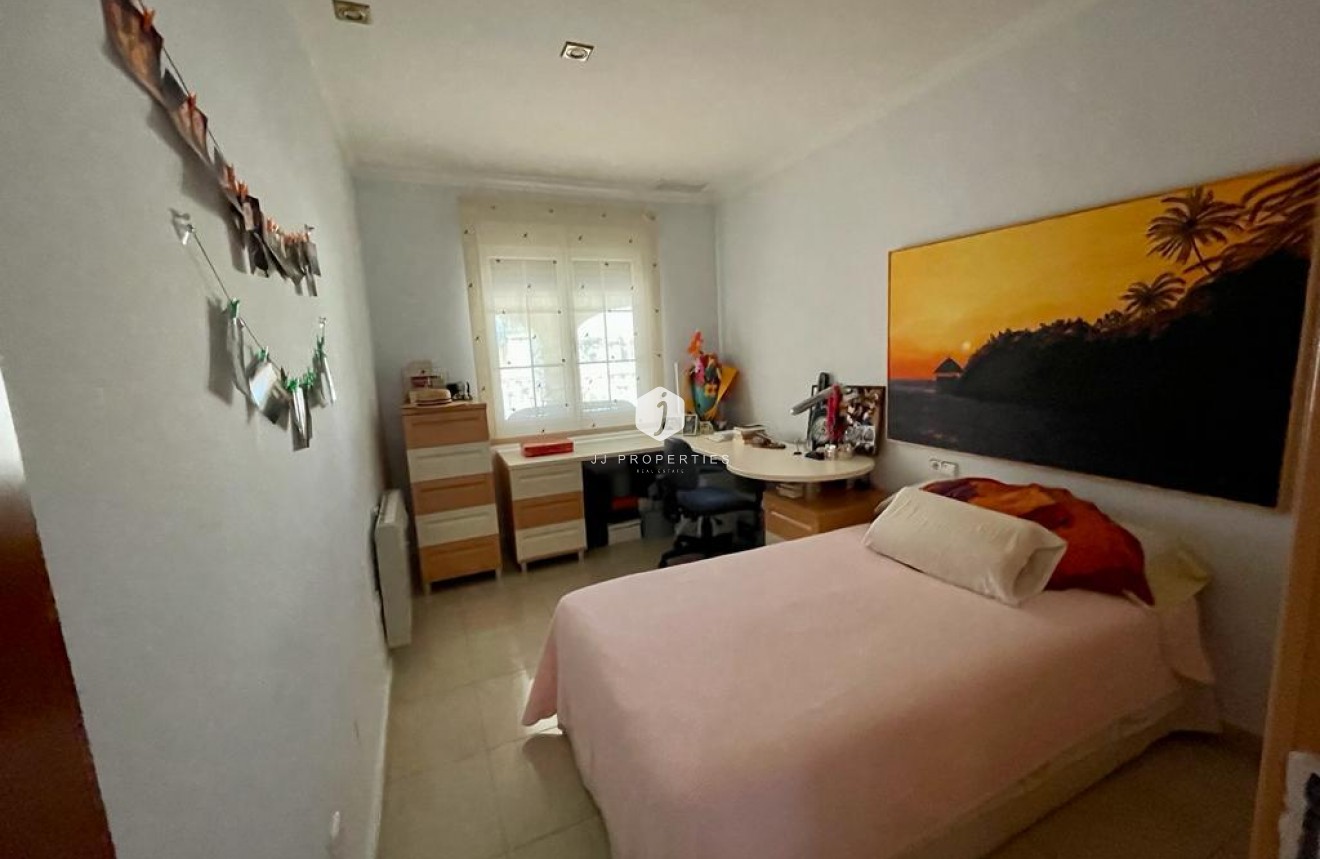 D'occasion - Villa -
Albatera - Inland