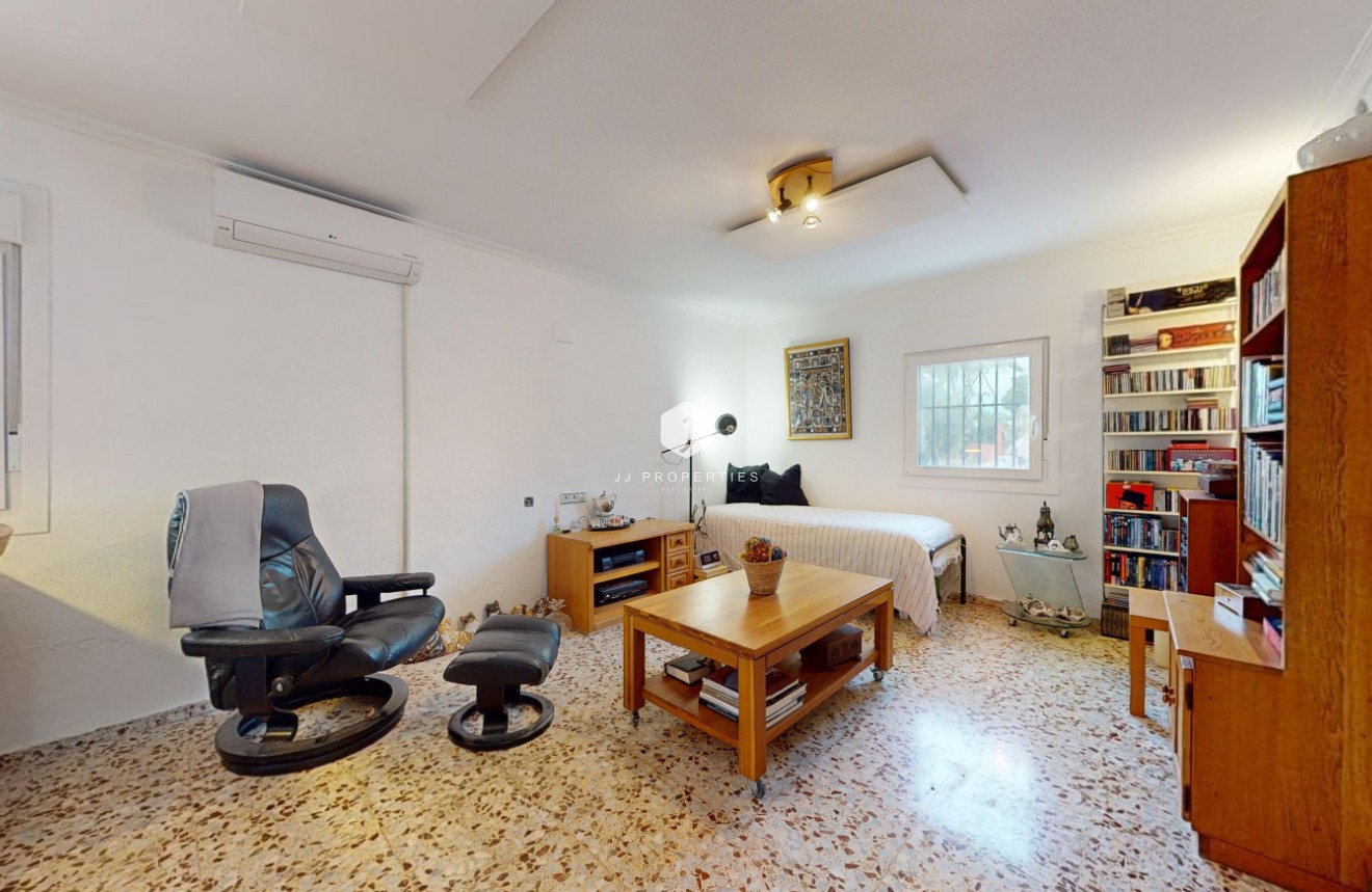 Segunda mano - Villa -
Albatera - Inland