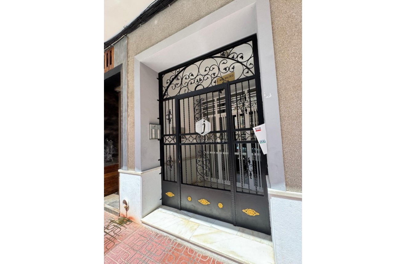 Segunda mano - Ático -
Torrevieja - Costa Blanca