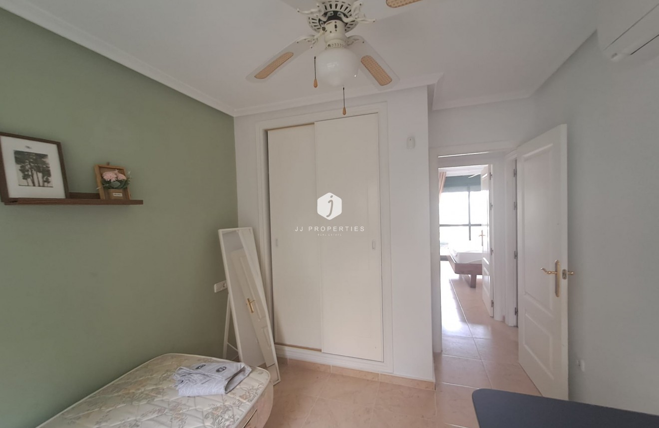 Tweedehands - Chalet -
Orihuela Costa - Costa Blanca