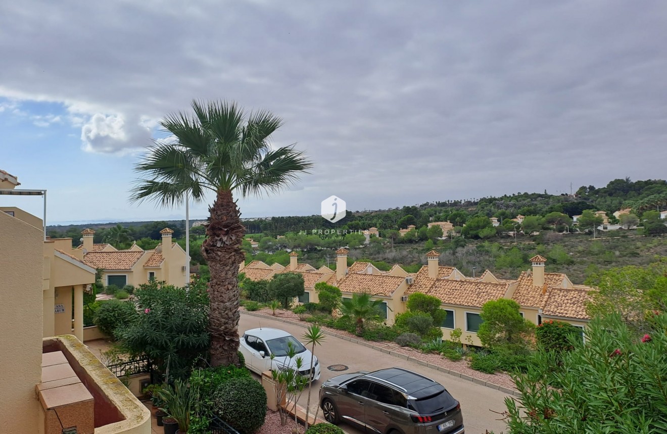 Tweedehands - Chalet -
Orihuela Costa - Costa Blanca