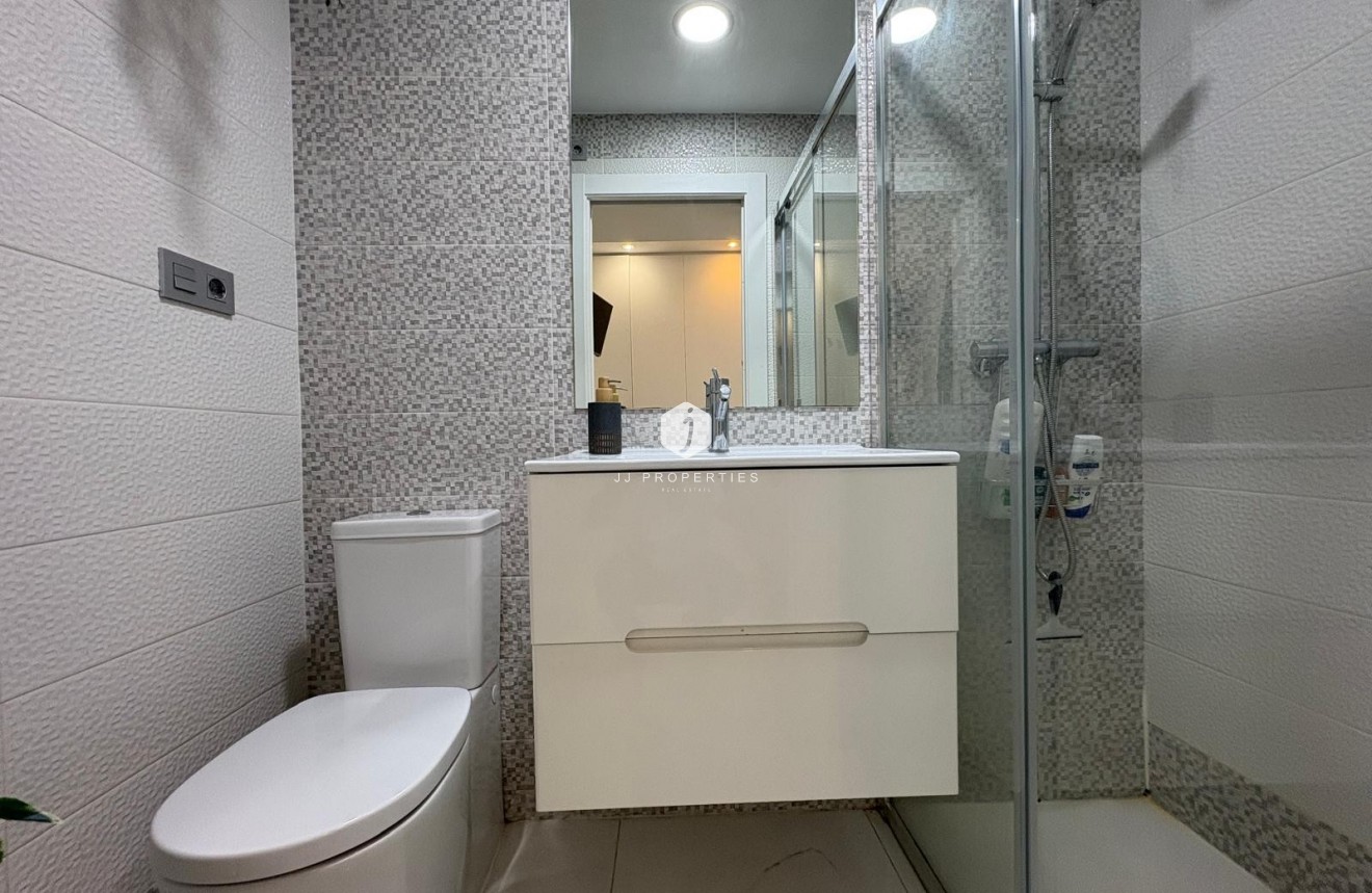 Aus zweiter Hand - Villa -
Orihuela Costa - Costa Blanca