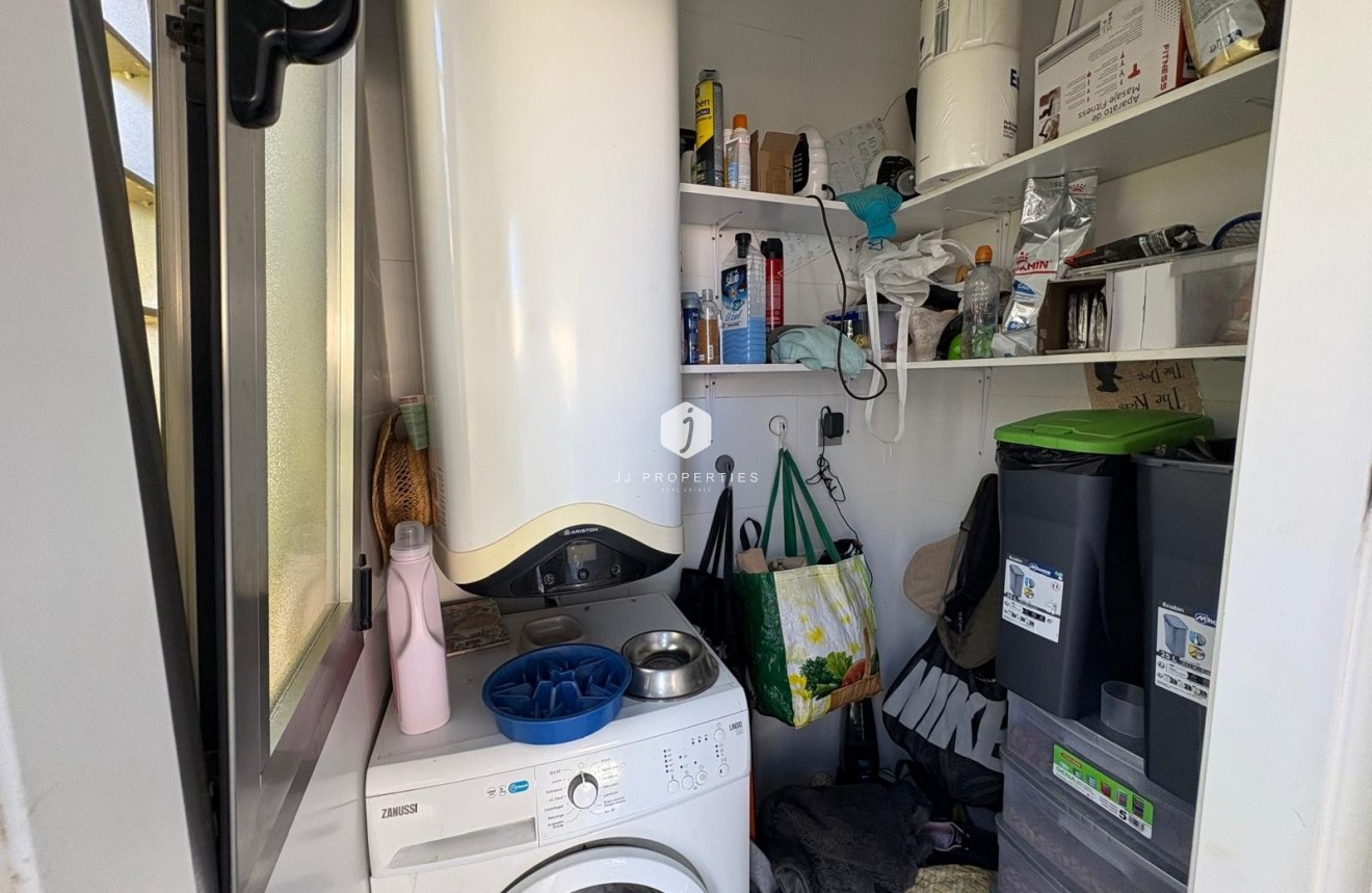 Aus zweiter Hand - Villa -
Orihuela Costa - Costa Blanca