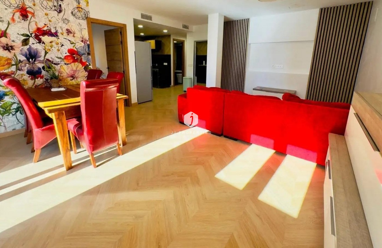 Tweedehands - Penthouse -
Torrevieja - Acequion