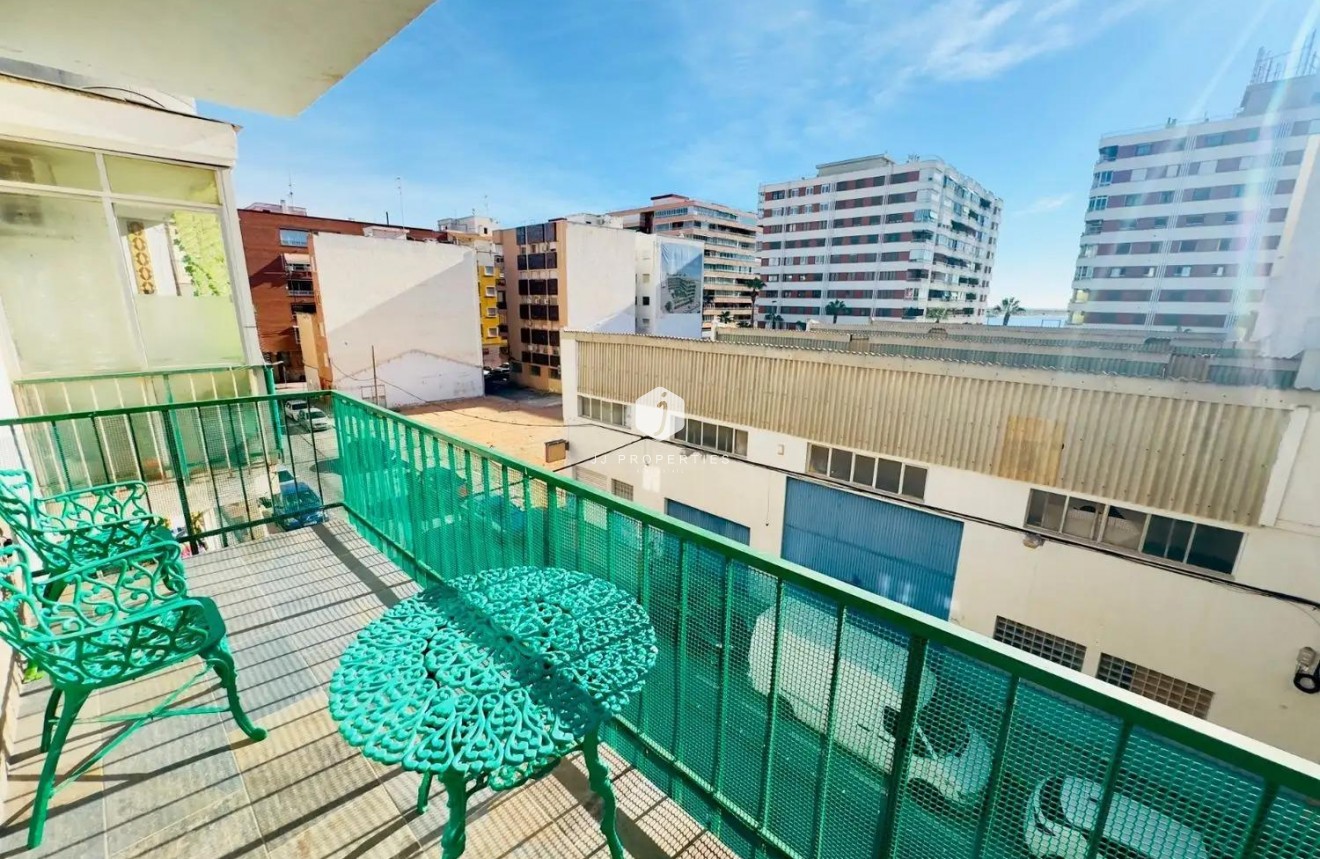 Tweedehands - Penthouse -
Torrevieja - Acequion